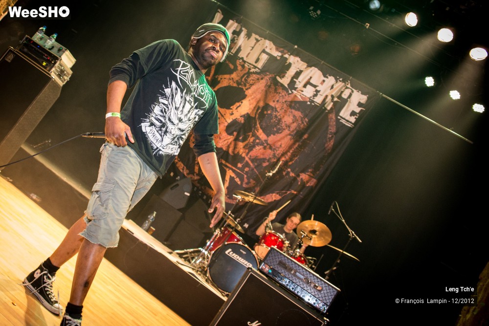 19/24 photos du spectacle Leng Tch'e