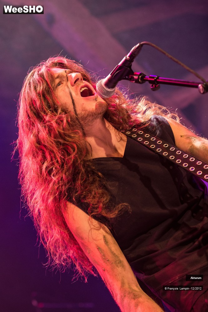 18/26 photos du spectacle Aktarum