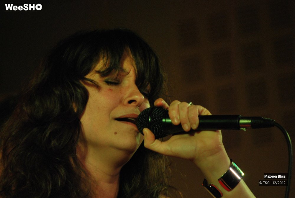 12/23 photos du spectacle Maxeen Bliss
