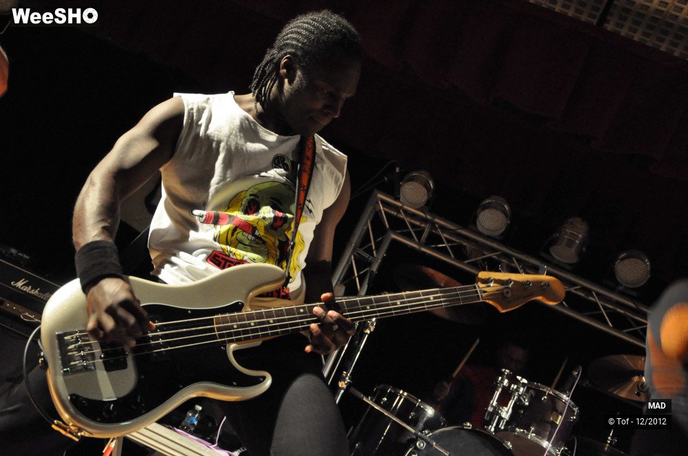 12/38 photos du spectacle MAD  