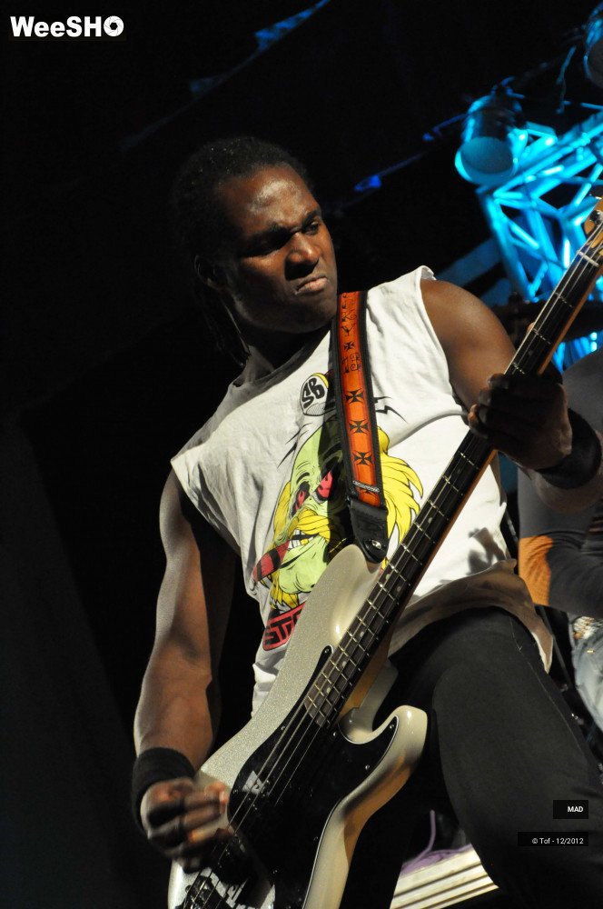 38/38 photos du spectacle MAD  