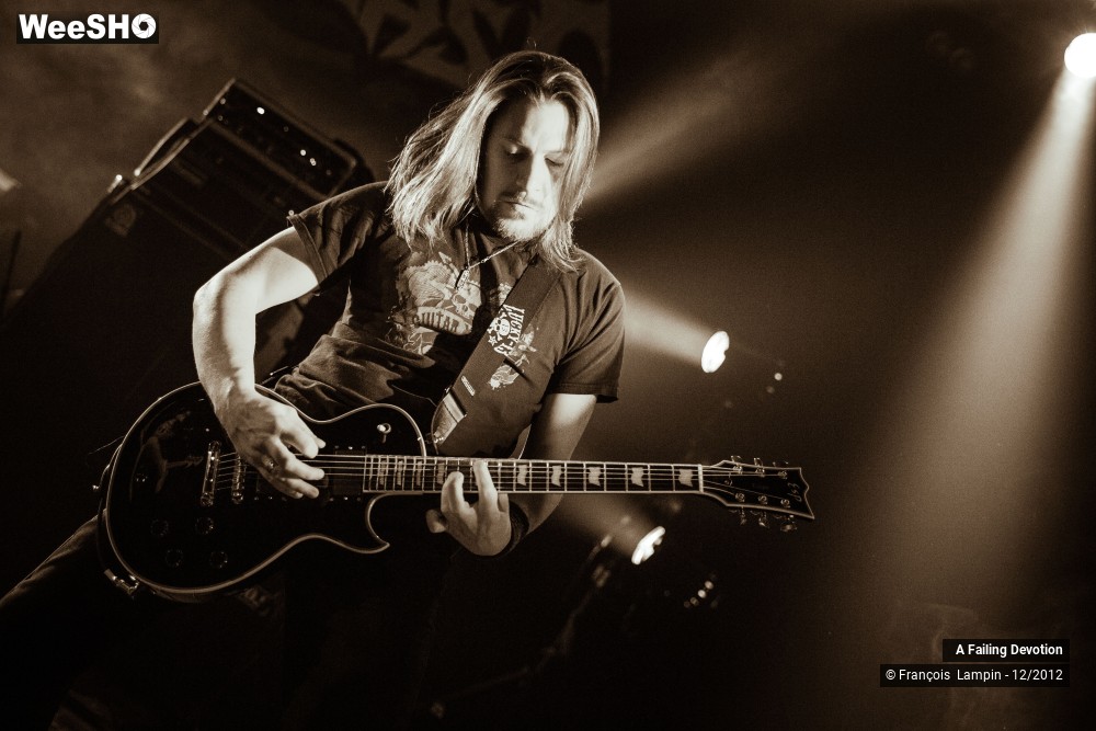 18/41 photos du spectacle A Failing Devotion