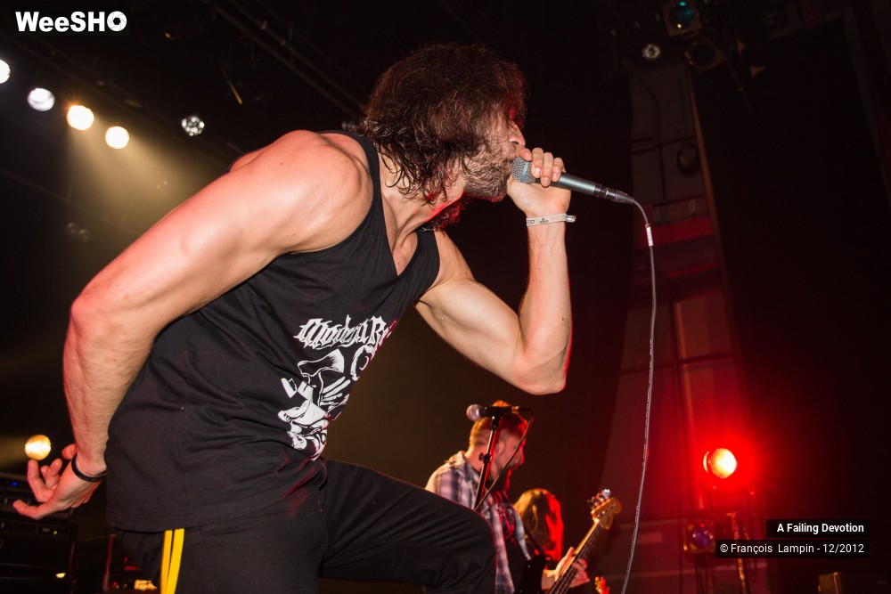 25/41 photos du spectacle A Failing Devotion