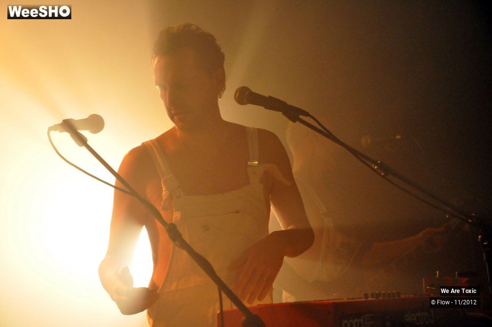 7/38 photos du spectacle We are Toxic