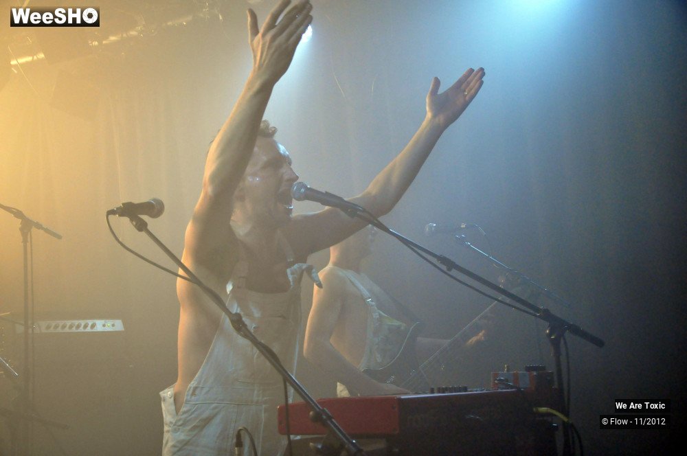 14/38 photos du spectacle We are Toxic