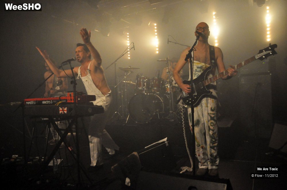 23/38 photos du spectacle We are Toxic