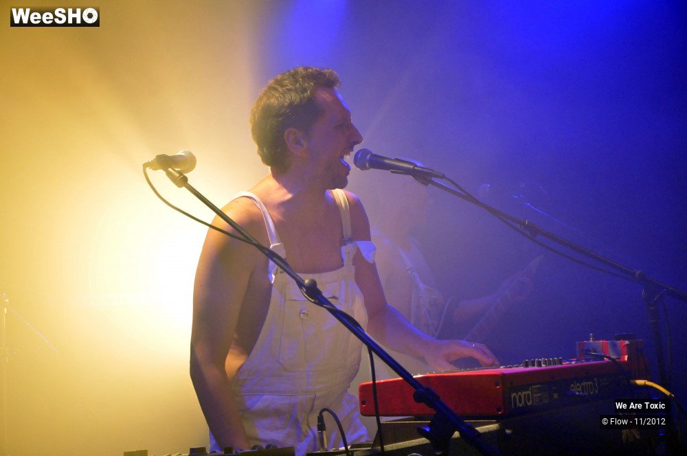 27/38 photos du spectacle We are Toxic