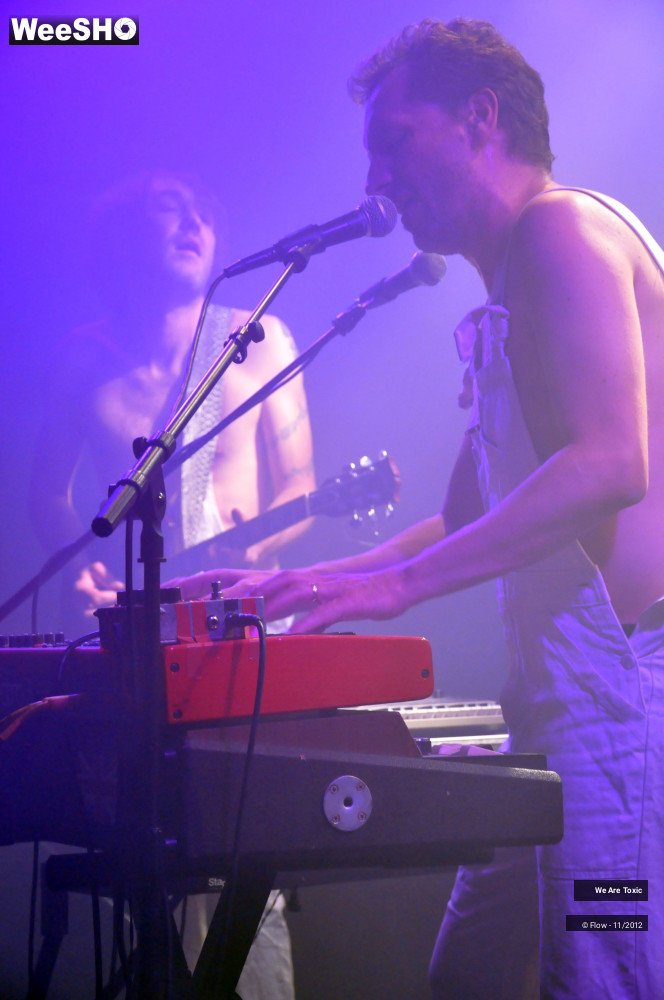 33/38 photos du spectacle We are Toxic