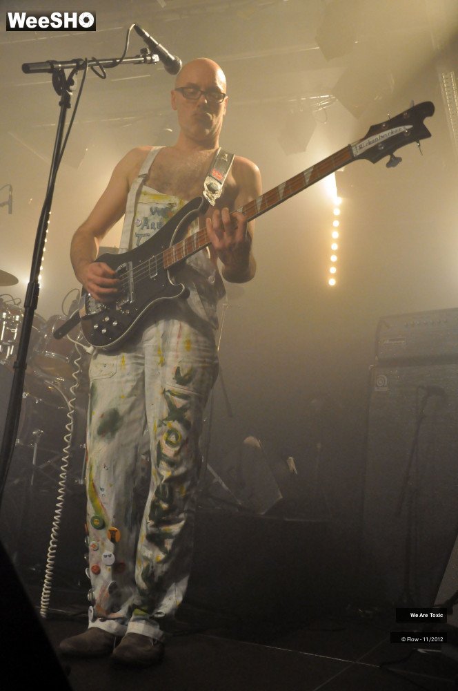 38/38 photos du spectacle We are Toxic