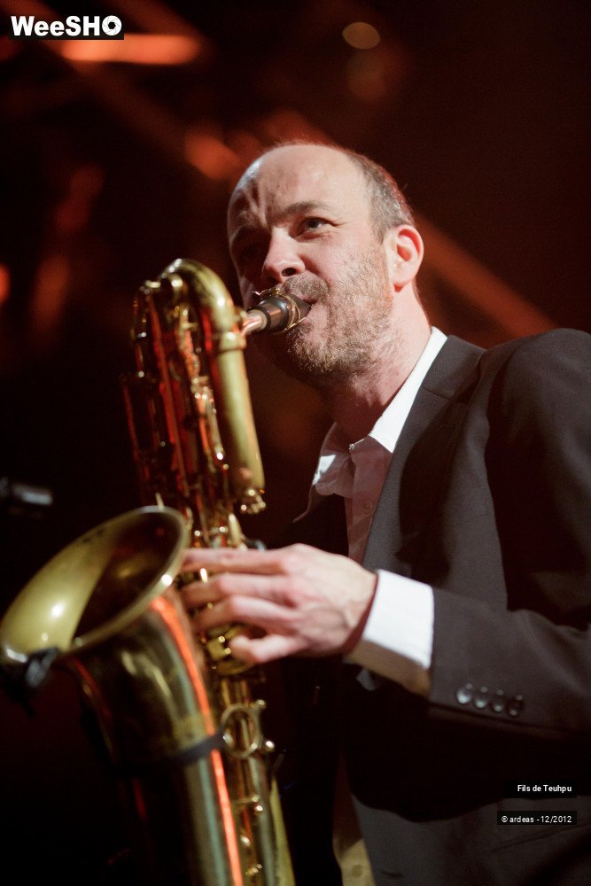 29/32 photos du spectacle Les fils de Teuhpu