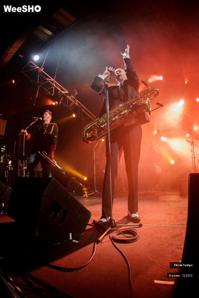 32/32 photos du spectacle Les fils de Teuhpu