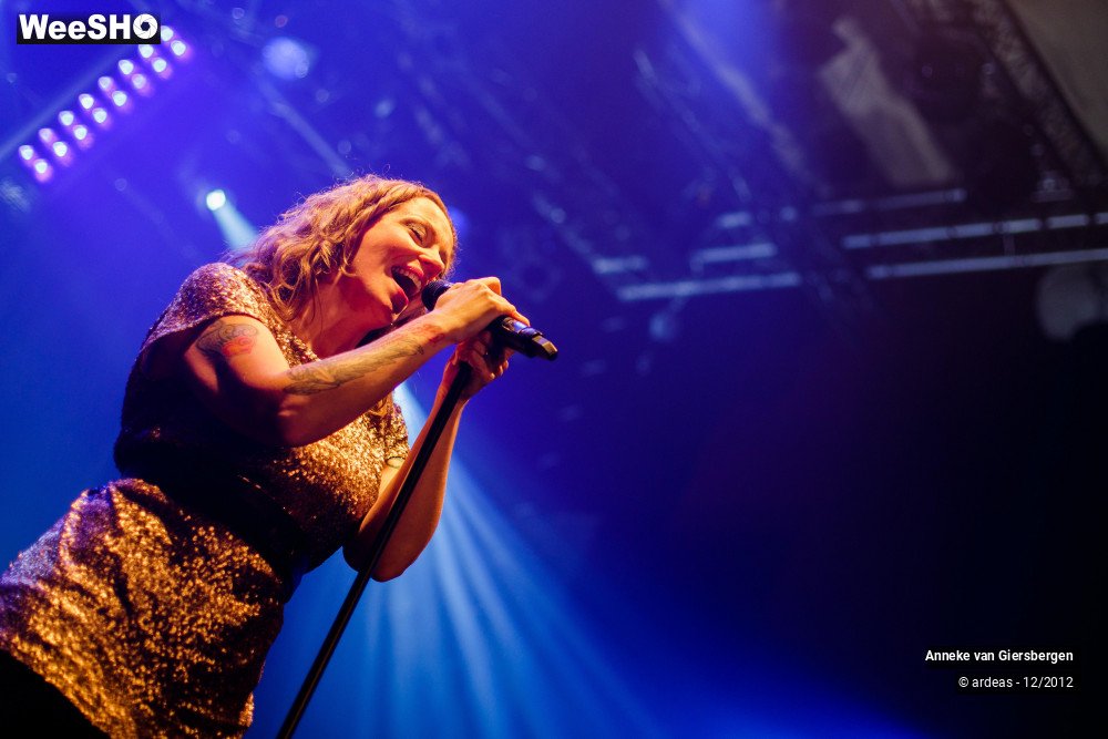 4/40 photos du spectacle Anneke van Giersbergen 