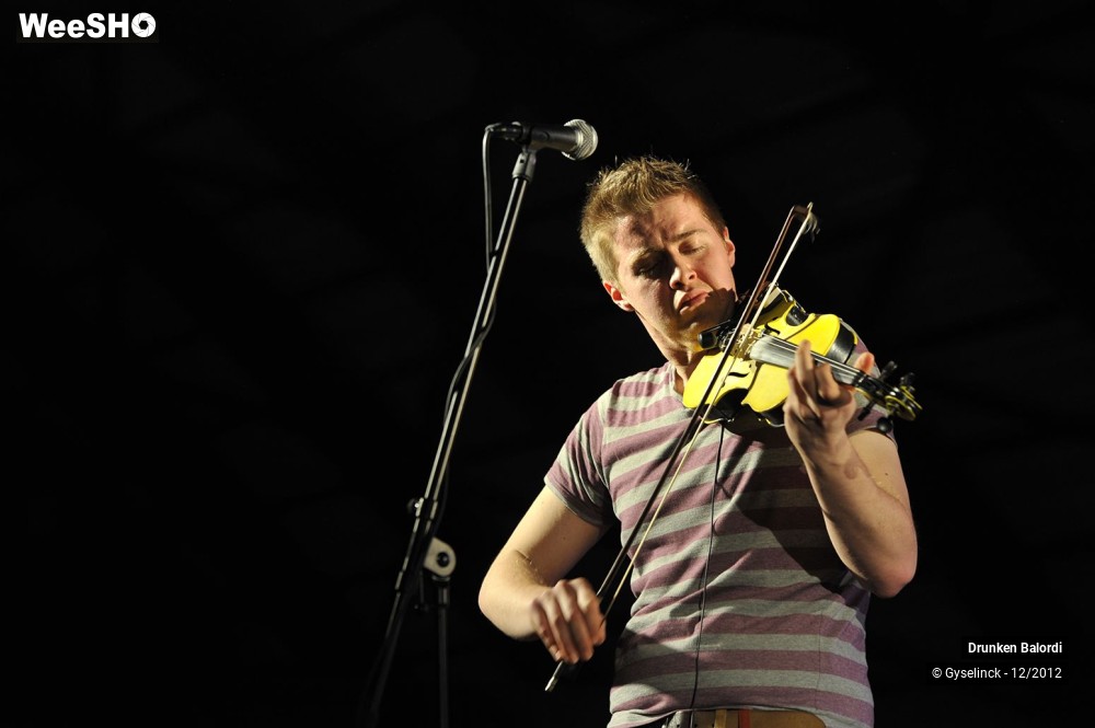 4/12 photos du spectacle Drunken Balordi