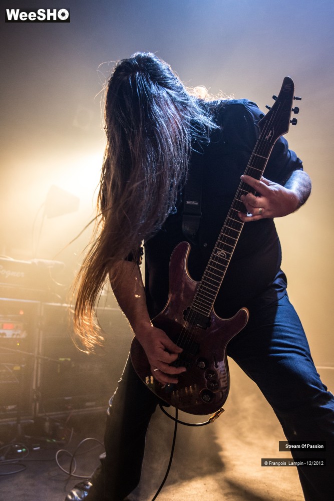 21/28 photos du spectacle Stream Of Passion