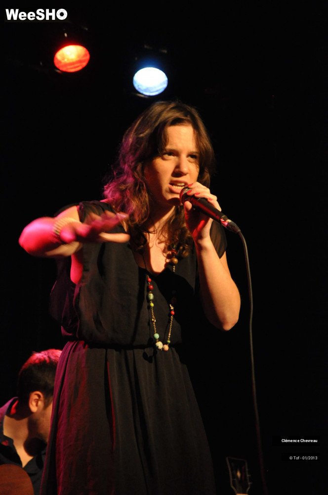 28/29 photos du spectacle Clémence Chevreau