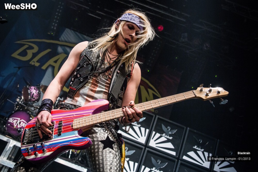 20/49 photos du spectacle Blackrain