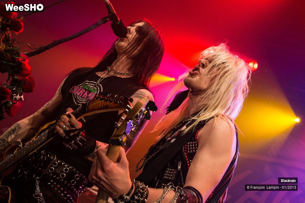 24/49 photos du spectacle Blackrain