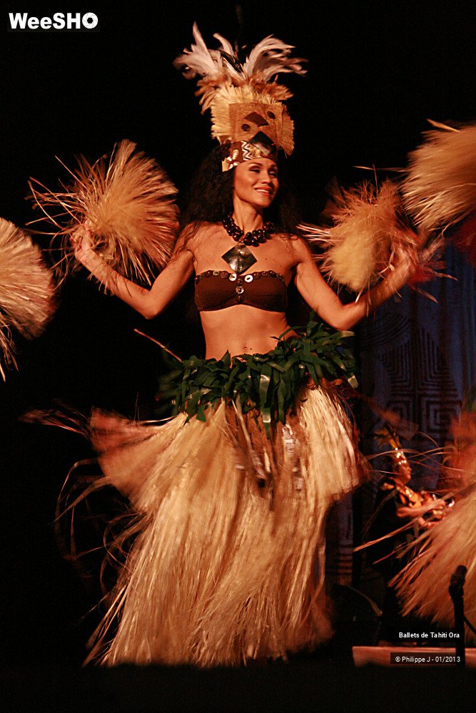 14/16 photos du spectacle Ballets de Tahiti Ora
