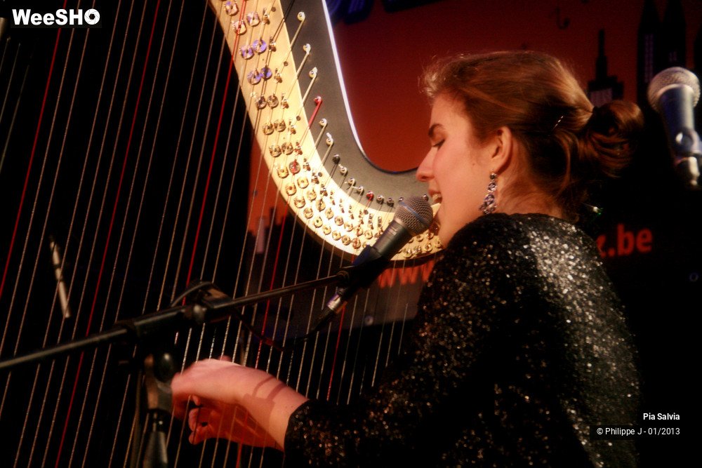 8/20 photos du spectacle Pia Salvia