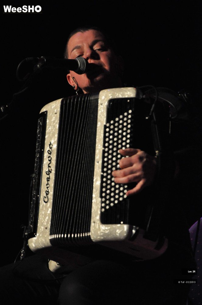 20/30 photos du spectacle Les 2R