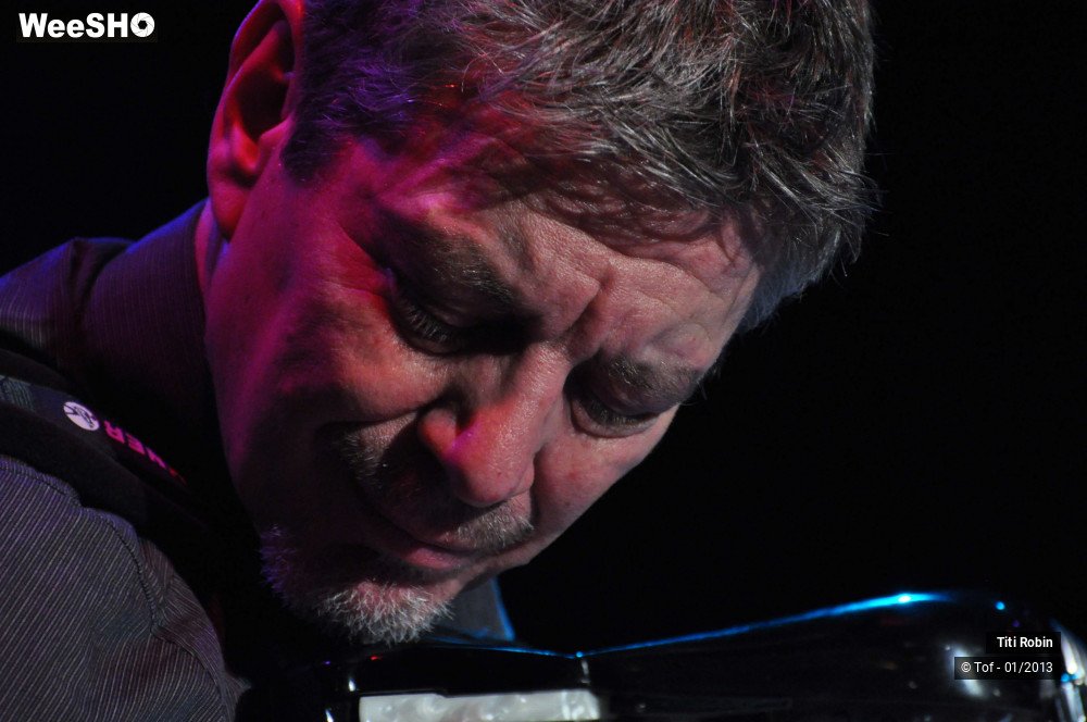 8/40 photos du spectacle Titi Robin