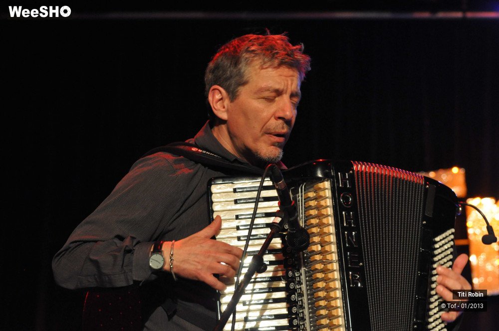 9/40 photos du spectacle Titi Robin