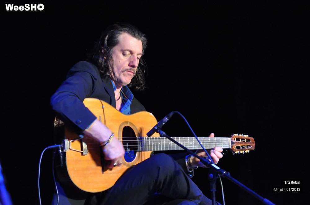 17/40 photos du spectacle Titi Robin