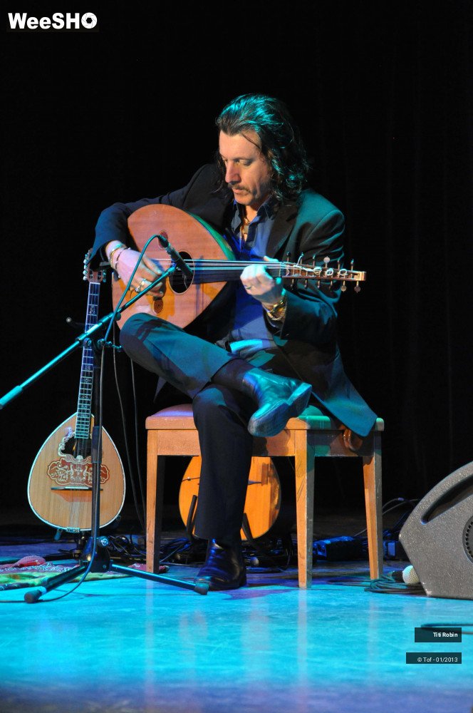 22/40 photos du spectacle Titi Robin