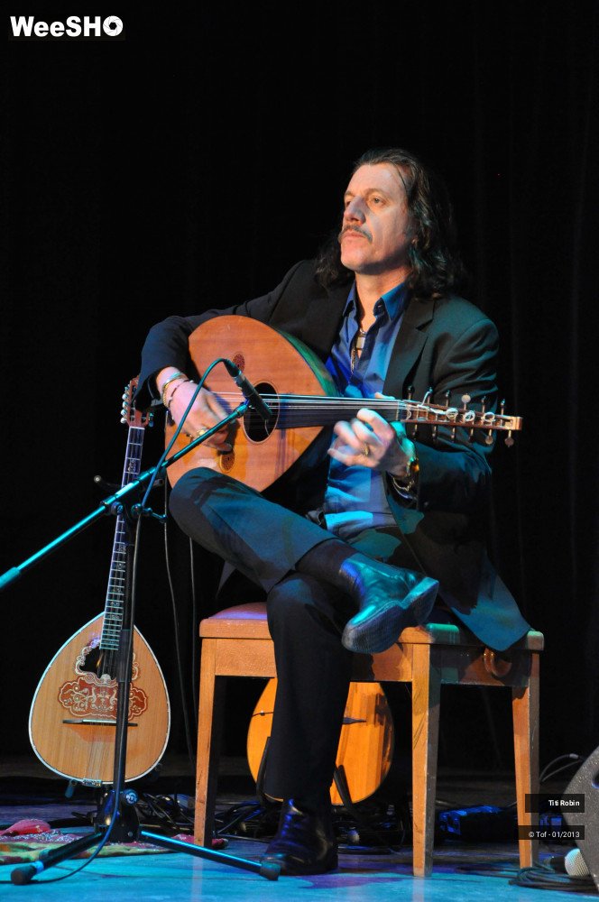 40/40 photos du spectacle Titi Robin