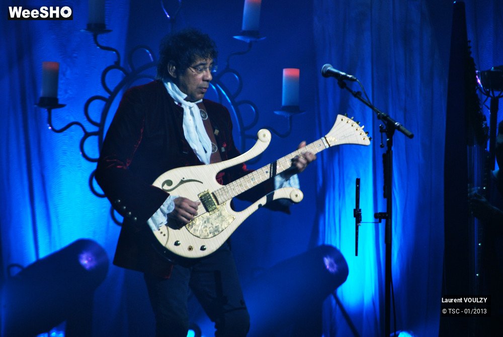 26/26 photos du spectacle Laurent Voulzy