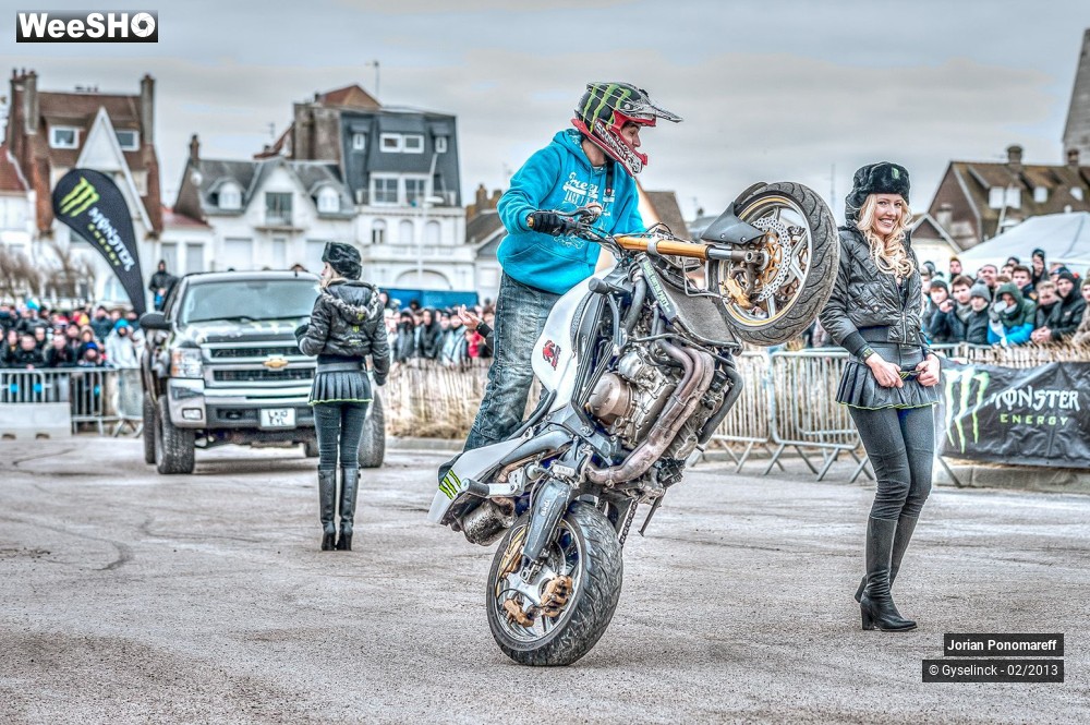 10/20 photos du spectacle Stunt Show