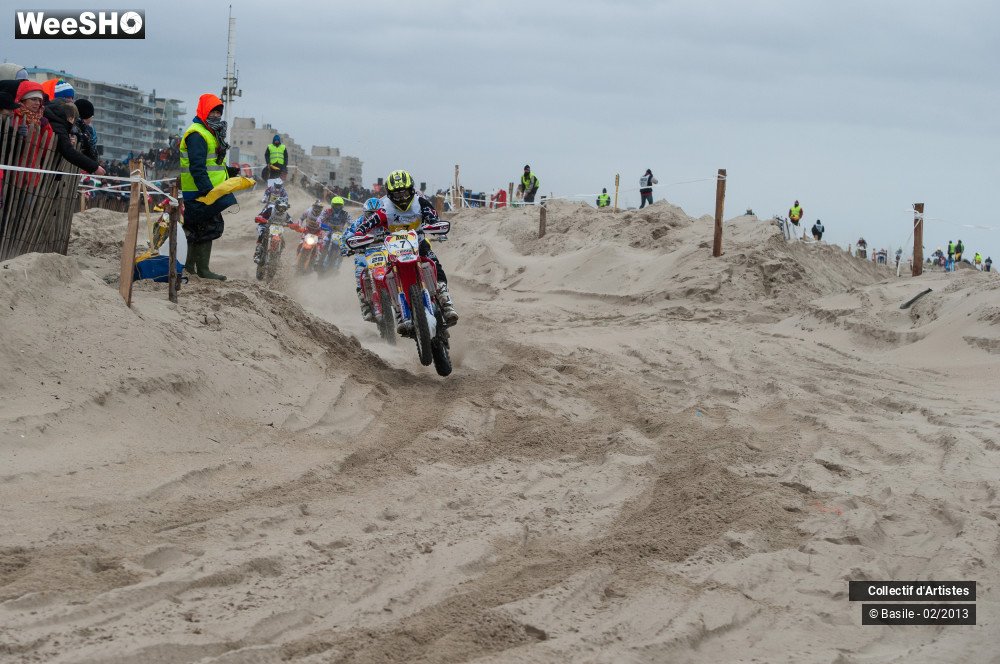 6/15 photos du spectacle Adultes moto