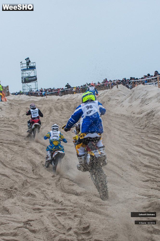 15/15 photos du spectacle Adultes moto