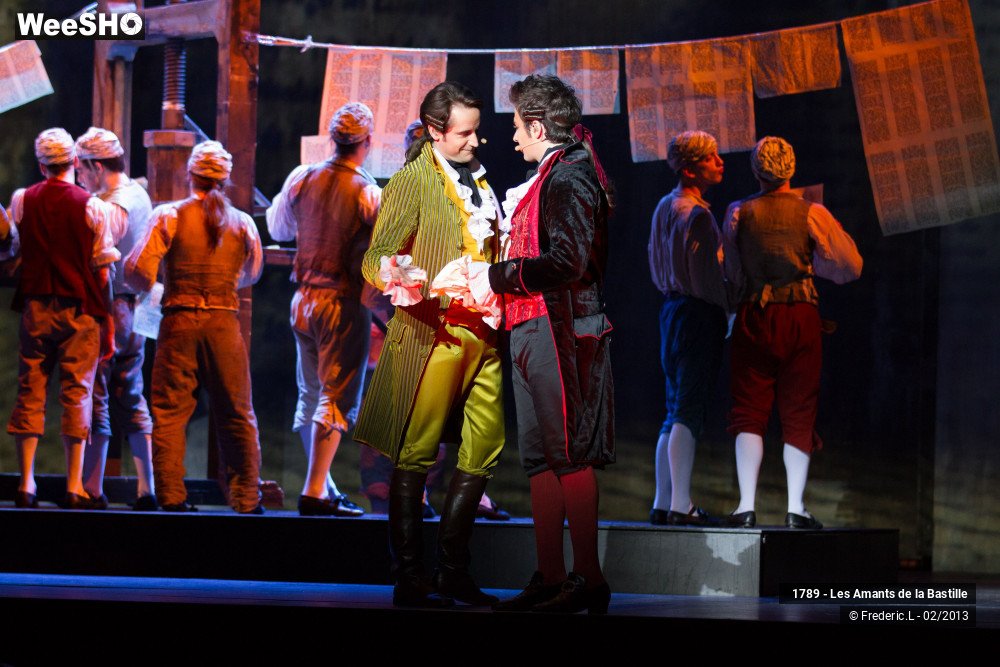 9/50 photos du spectacle 1789 - Les Amants de la Bastille