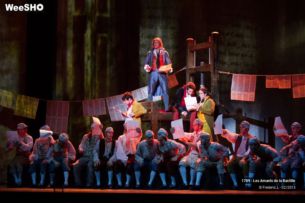 11/50 photos du spectacle 1789 - Les Amants de la Bastille