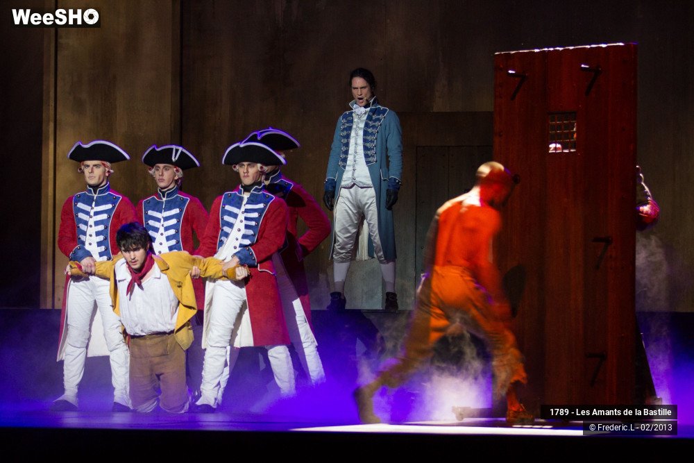 15/50 photos du spectacle 1789 - Les Amants de la Bastille
