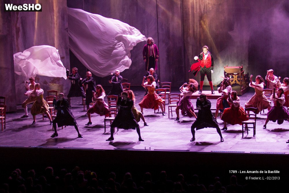 23/50 photos du spectacle 1789 - Les Amants de la Bastille