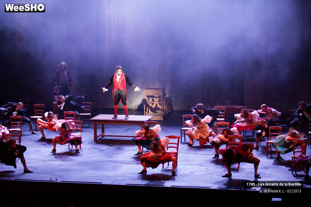 28/50 photos du spectacle 1789 - Les Amants de la Bastille
