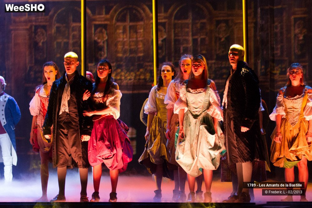 32/50 photos du spectacle 1789 - Les Amants de la Bastille