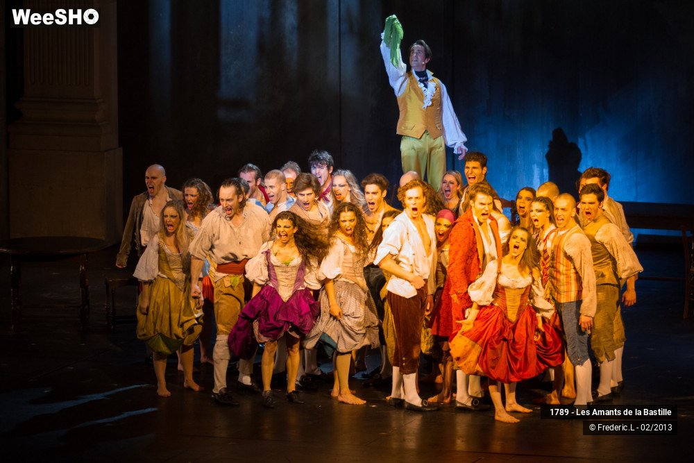 40/50 photos du spectacle 1789 - Les Amants de la Bastille