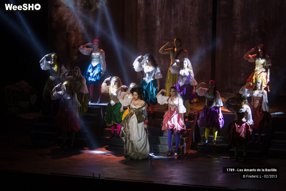 41/50 photos du spectacle 1789 - Les Amants de la Bastille