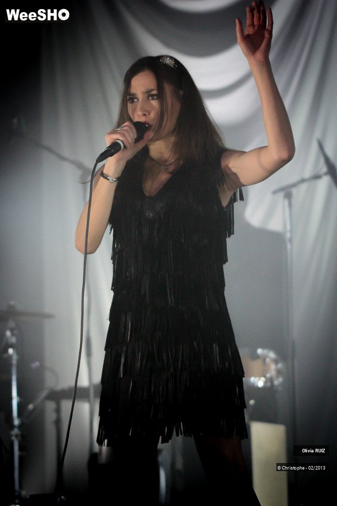 35/47 photos du spectacle Olivia Ruiz