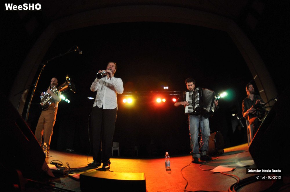 7/40 photos du spectacle Orkestar Kosia Brada