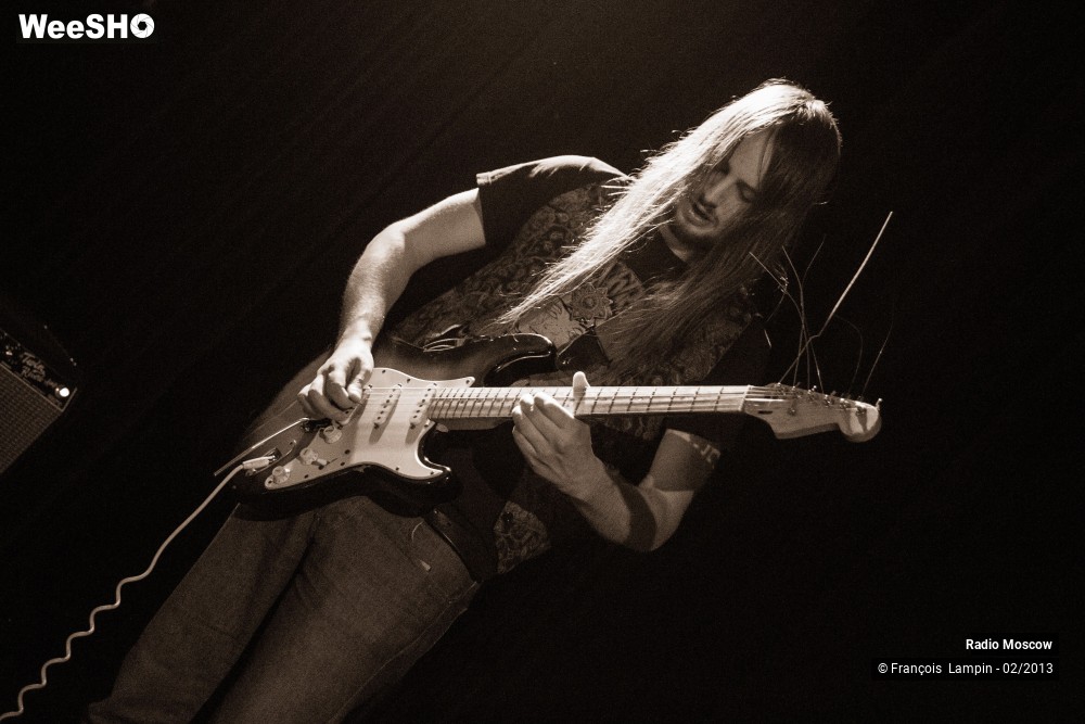 16/40 photos du spectacle Radio Moscow