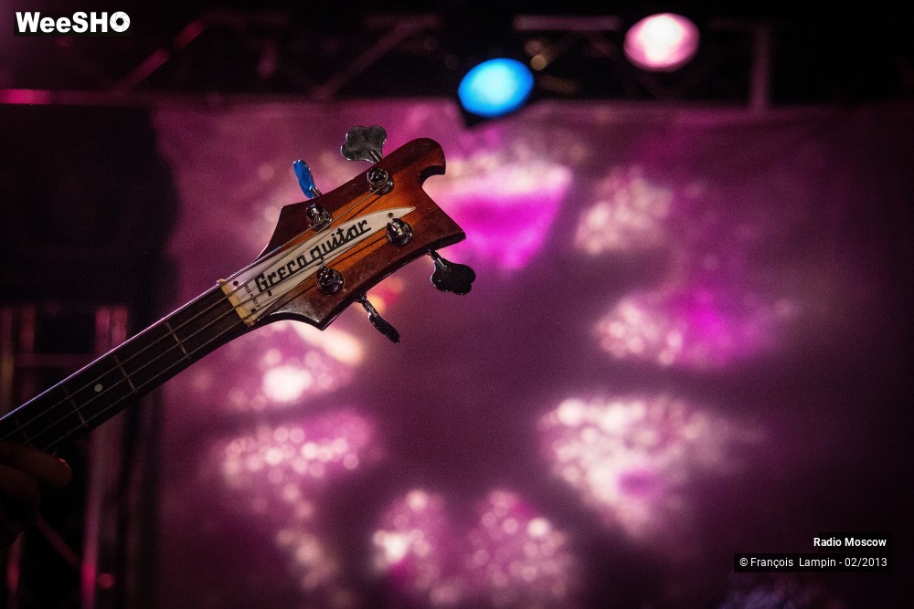 20/40 photos du spectacle Radio Moscow