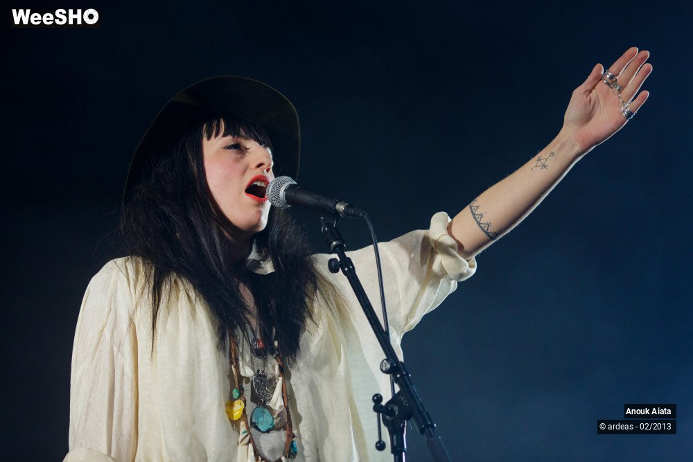 13/30 photos du spectacle Anouk Aiata