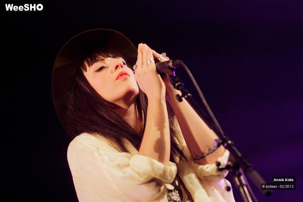 14/30 photos du spectacle Anouk Aiata
