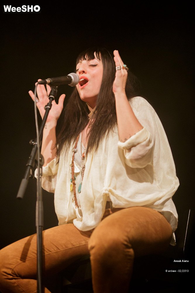 15/30 photos du spectacle Anouk Aiata
