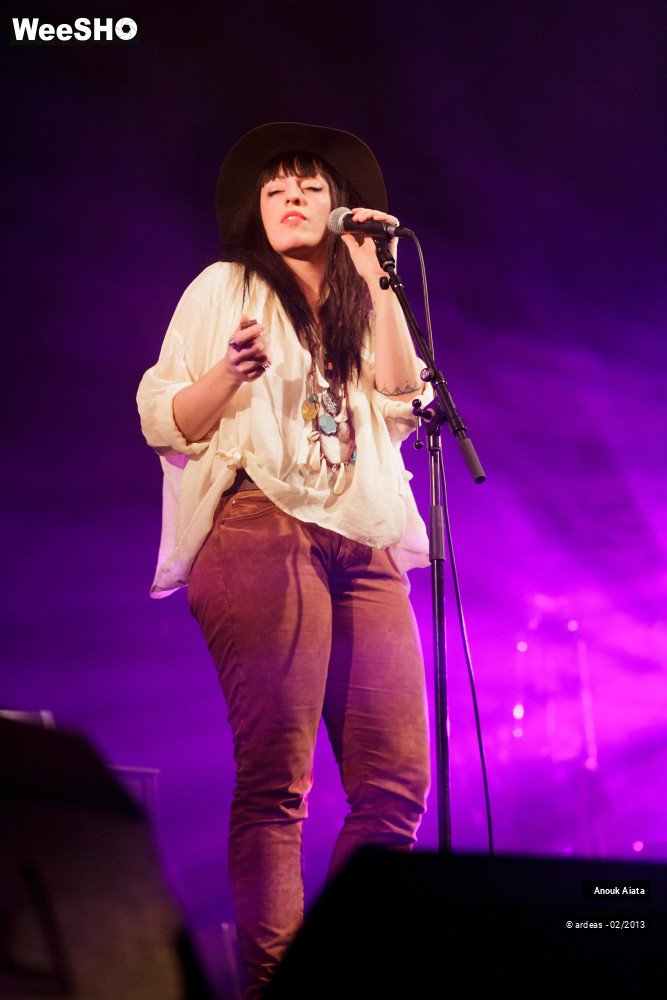 20/30 photos du spectacle Anouk Aiata