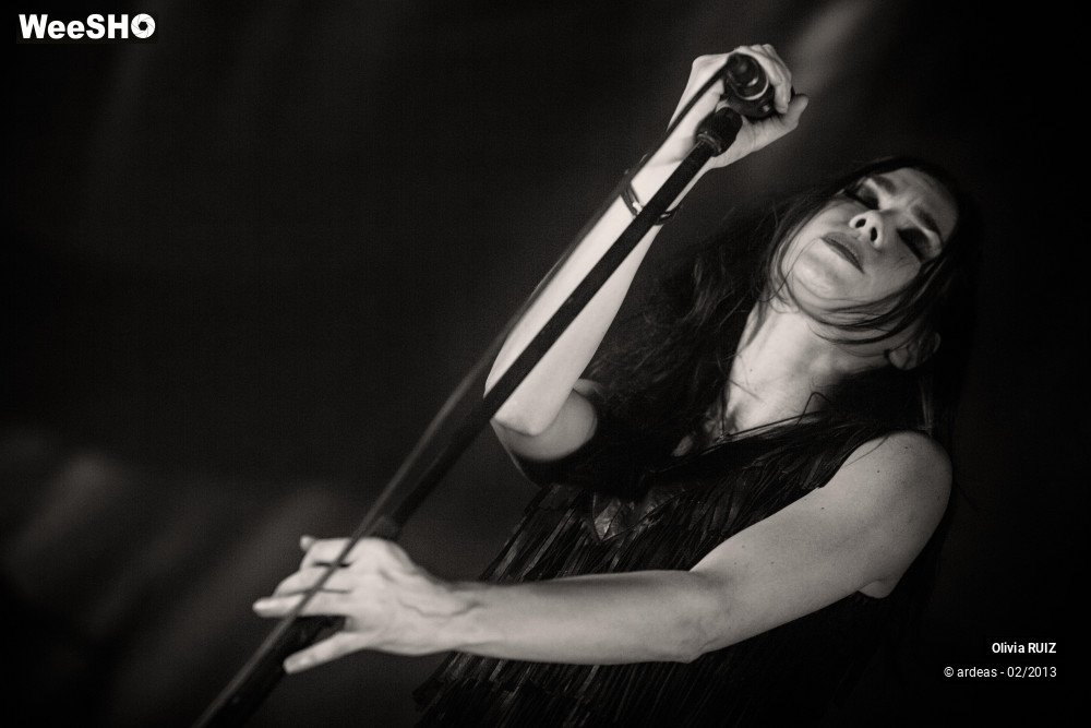 4/34 photos du spectacle Olivia Ruiz